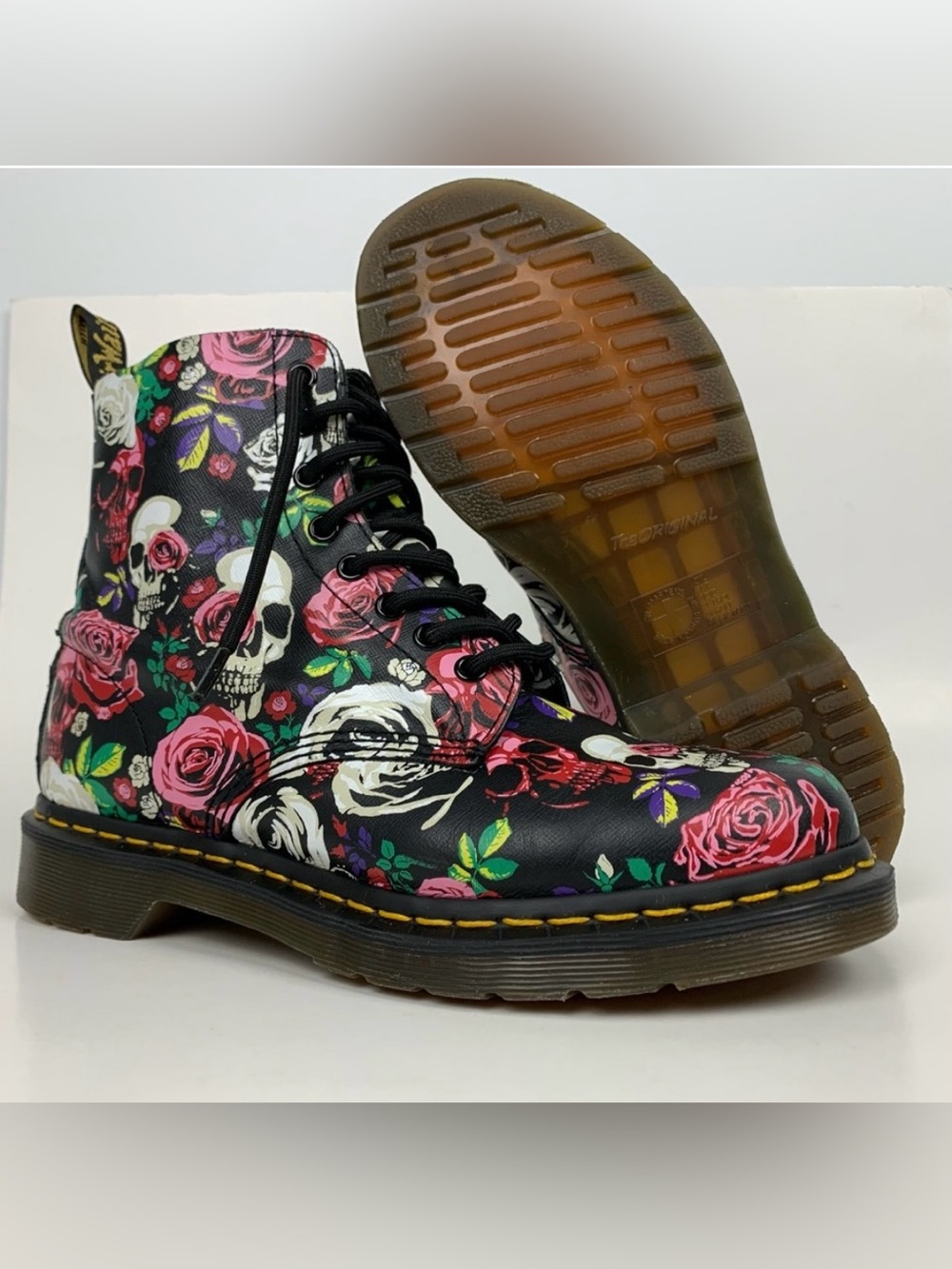 DOC MARTEN LEATHER 1460 PASCAL ROSE & SKULL BOOTS SIZE 9 WOMEN EUC
